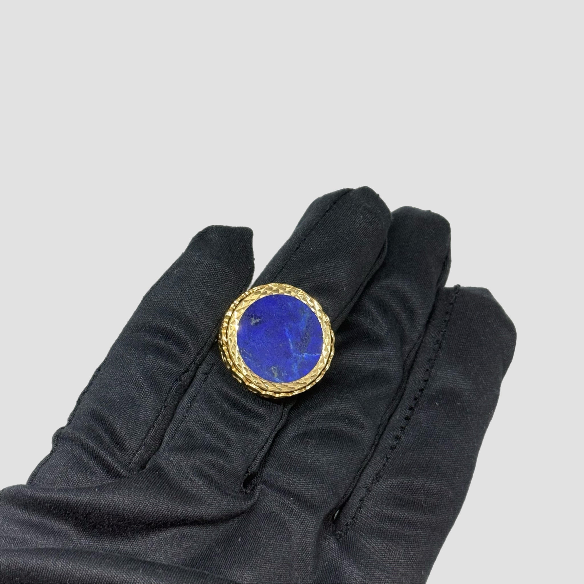 9ct Lapis Lazuli Full Sovereign Ring