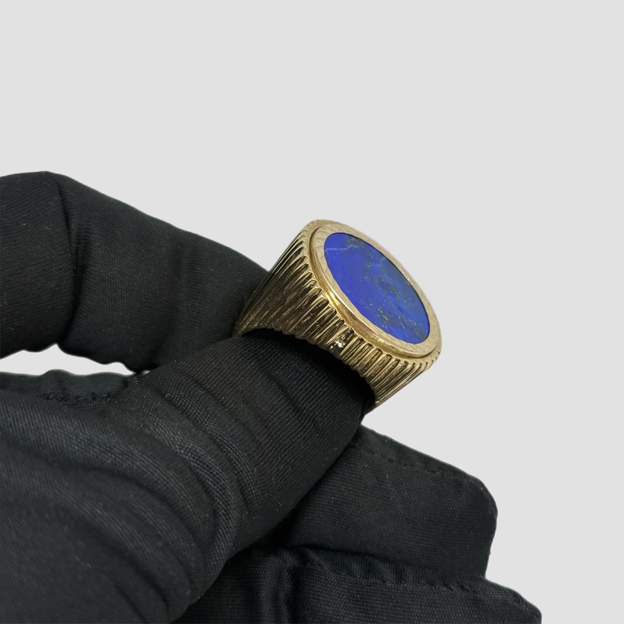 9ct Lapis Lazuli Full Sovereign Ring