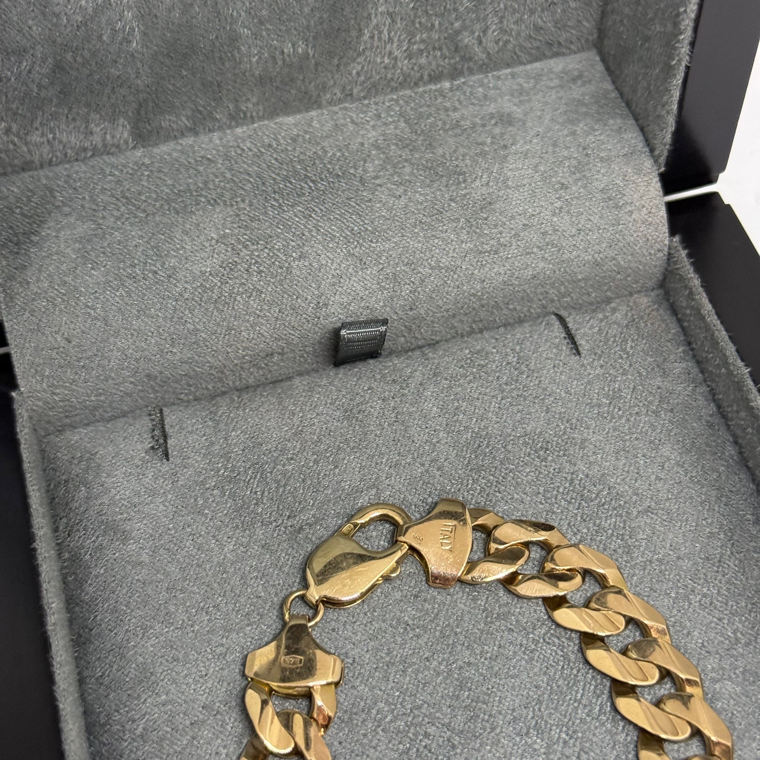 9ct Curb Link Bracelet