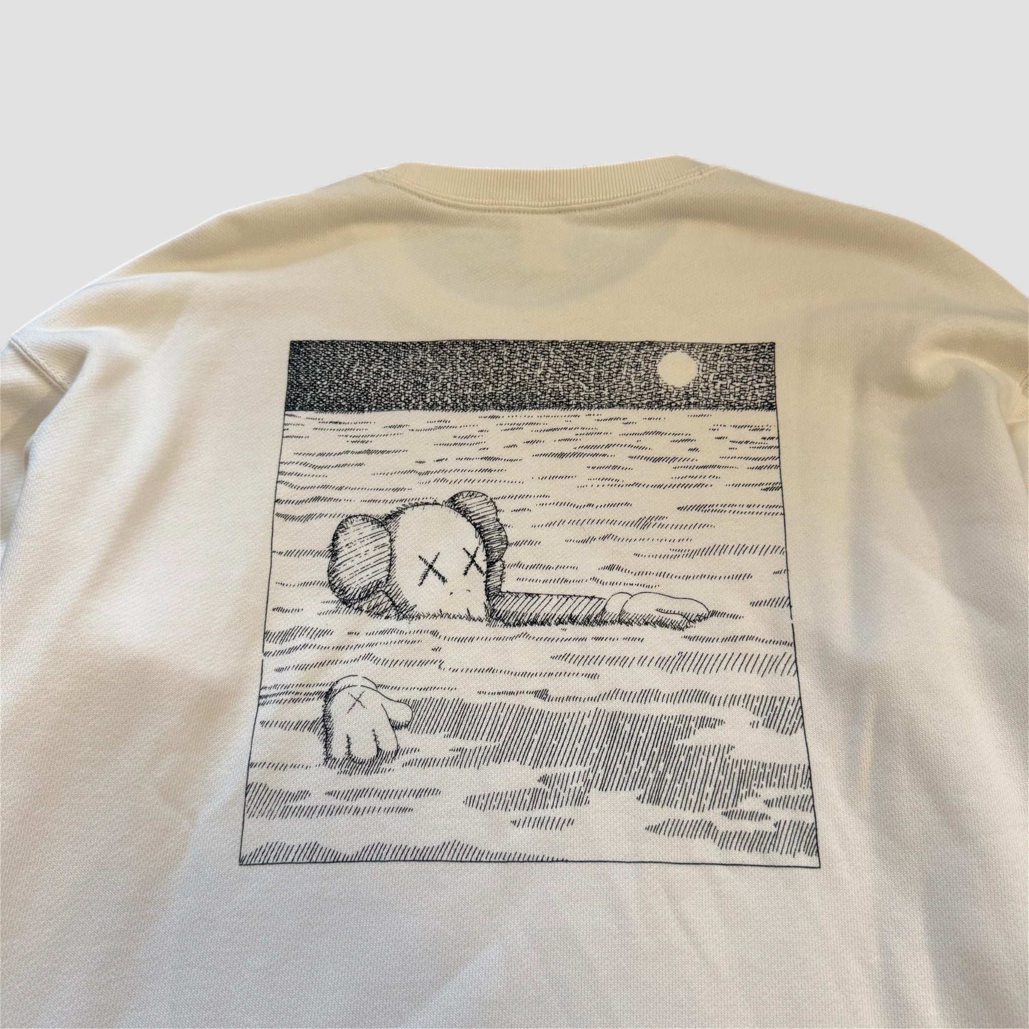 Uniqlo X Kaws Sweatshirt