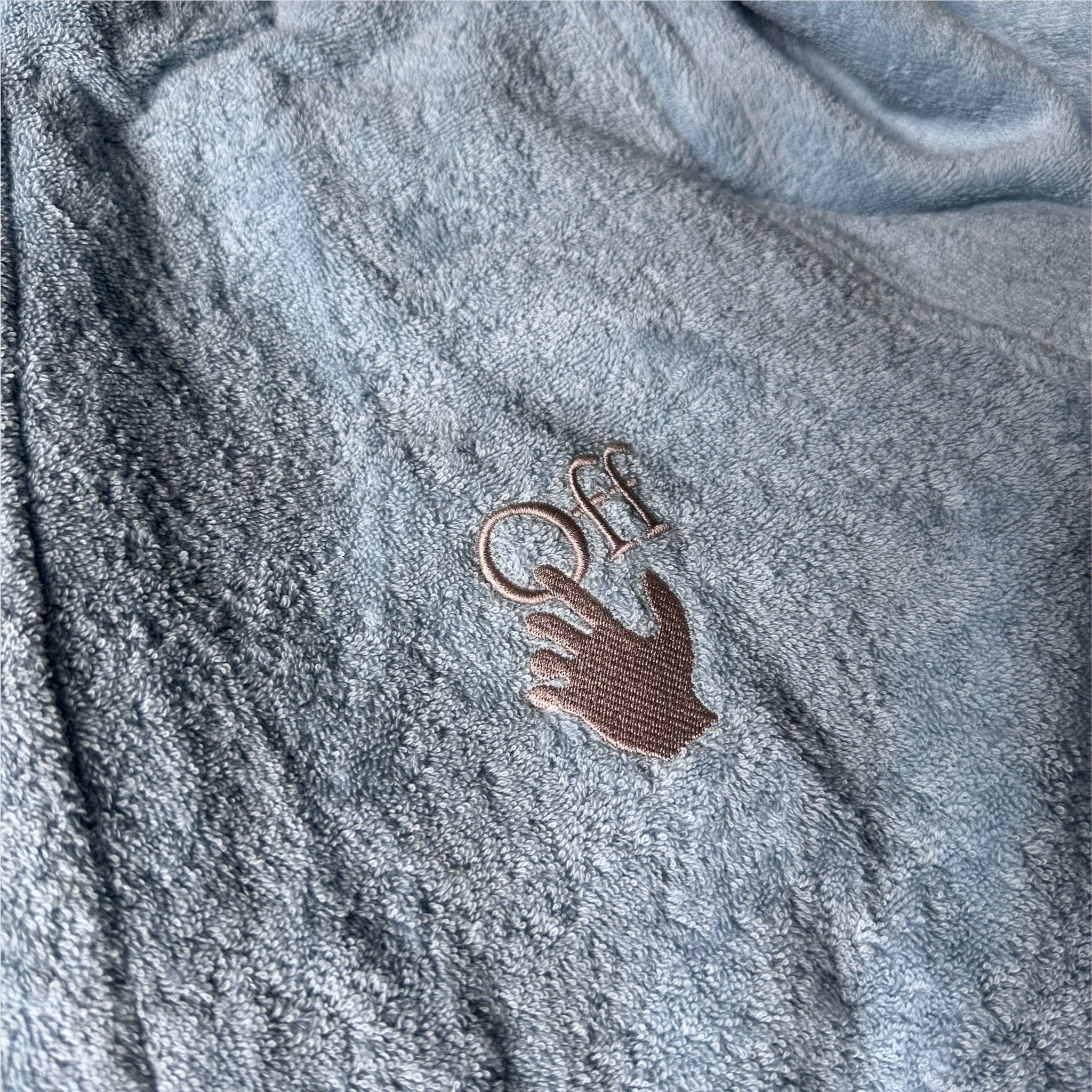 Off-White Arrow Leaves Logo Bathrobe Baby Blue