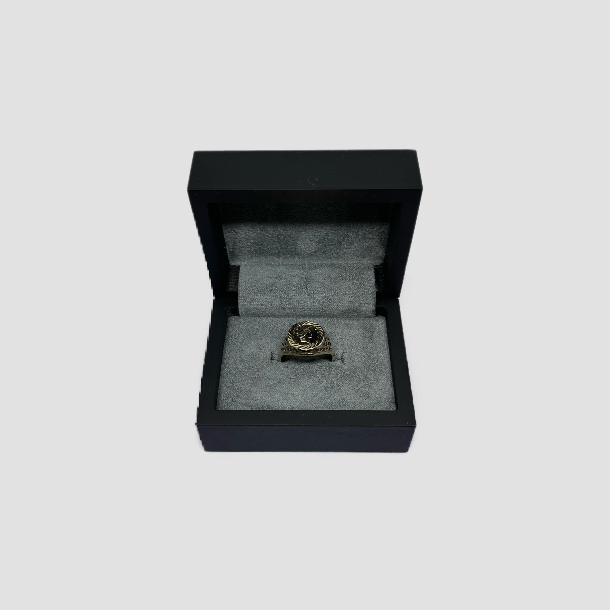 9ct One Tallar Coin Ring