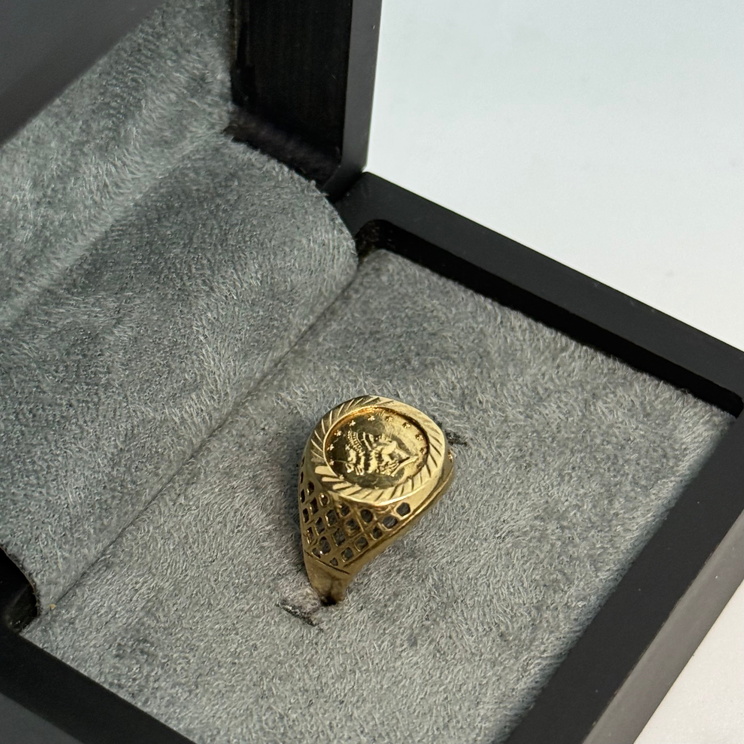 9ct 1 Tallar Coin Ring