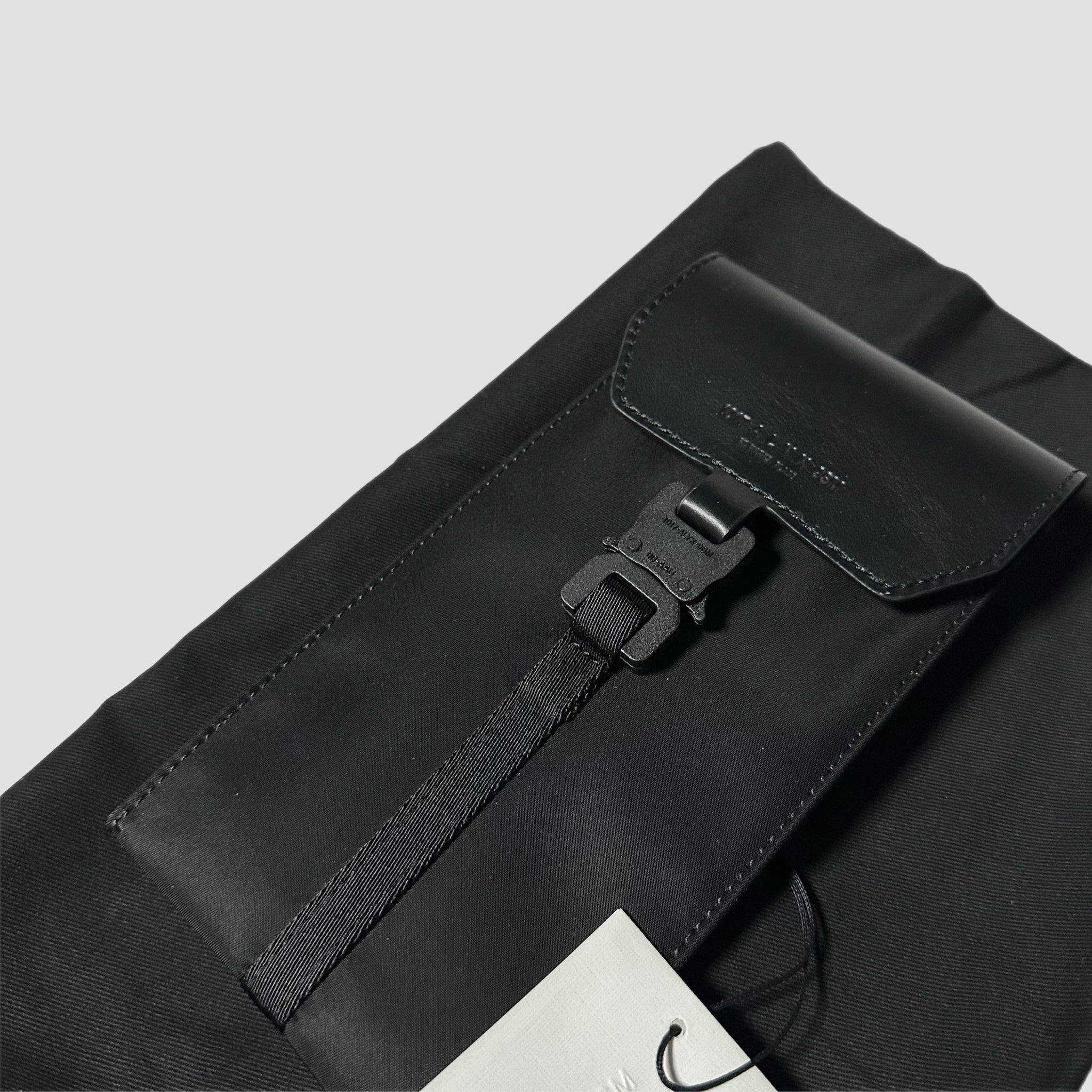 1017 ALYX 9SM Mini Buckle Bag Original Allure