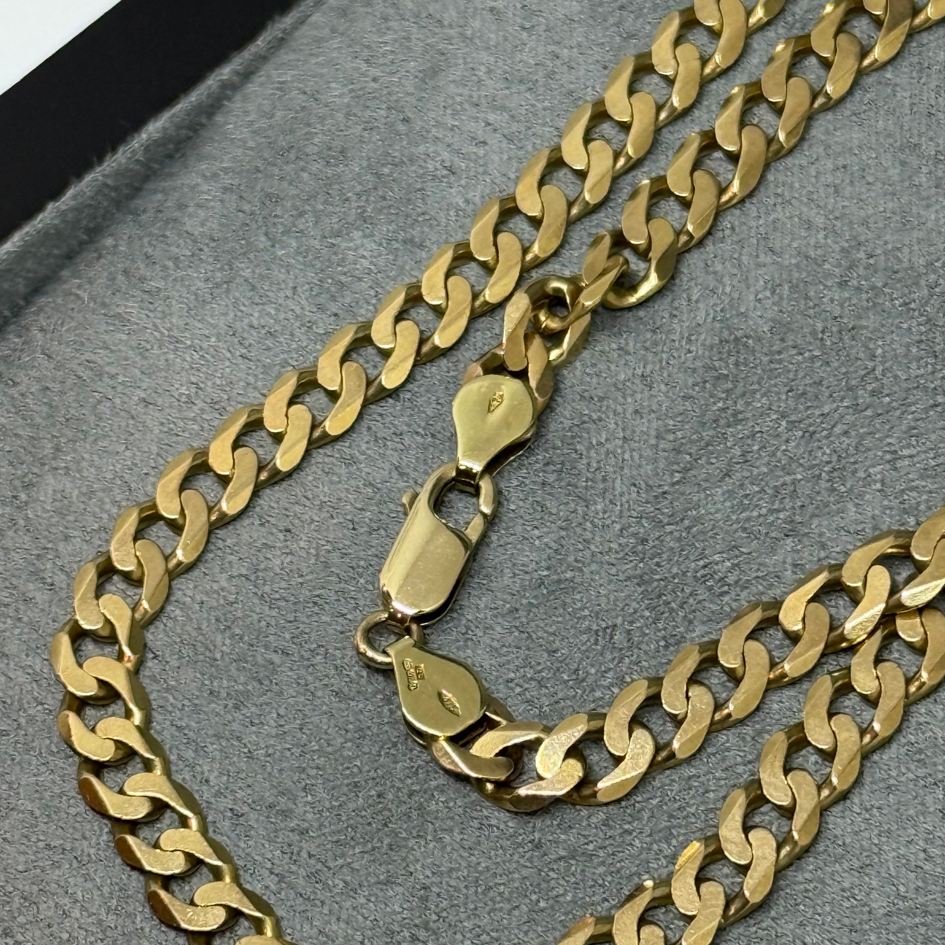 9ct Curb Chain Necklace