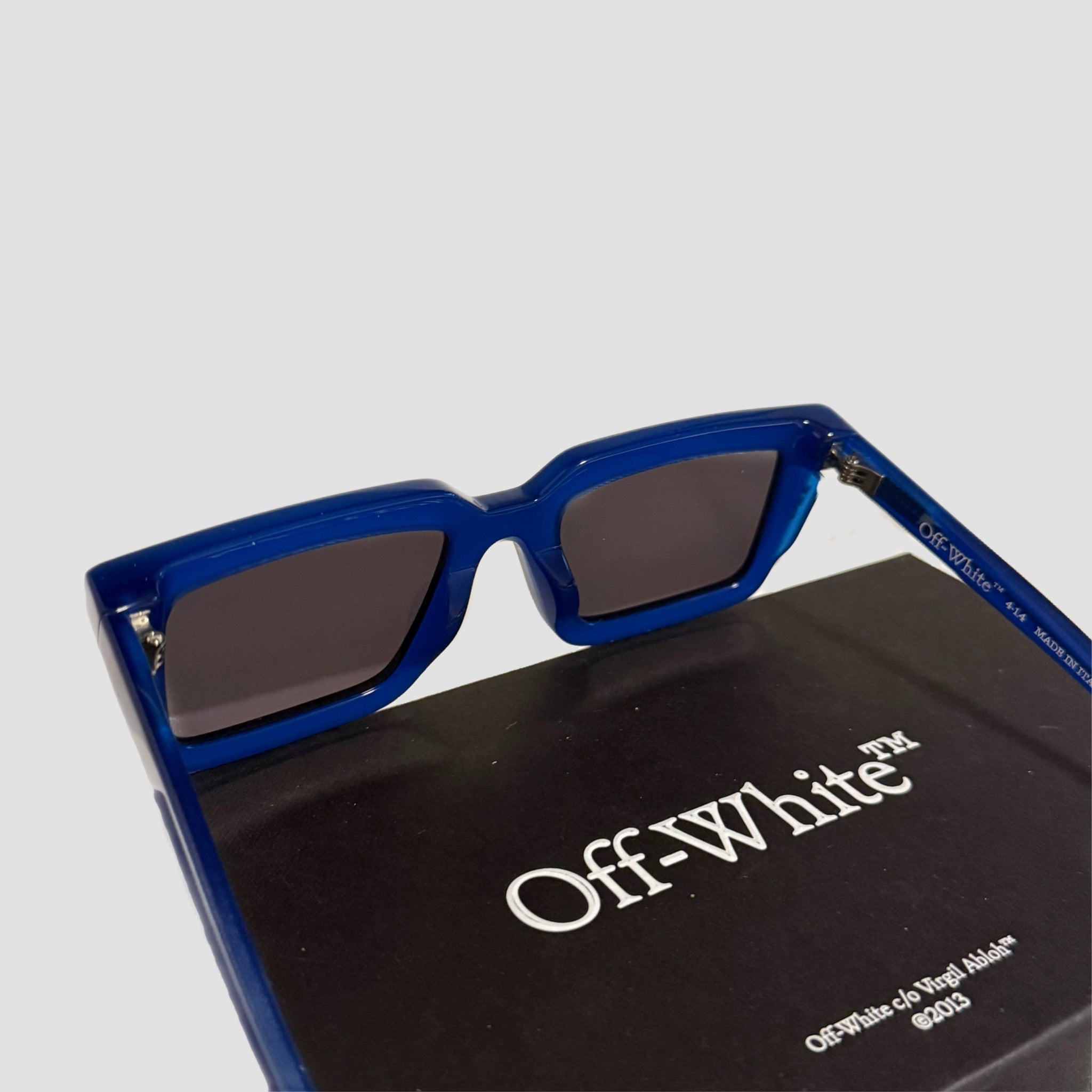 Off-White Tucson Sunglasses Blue